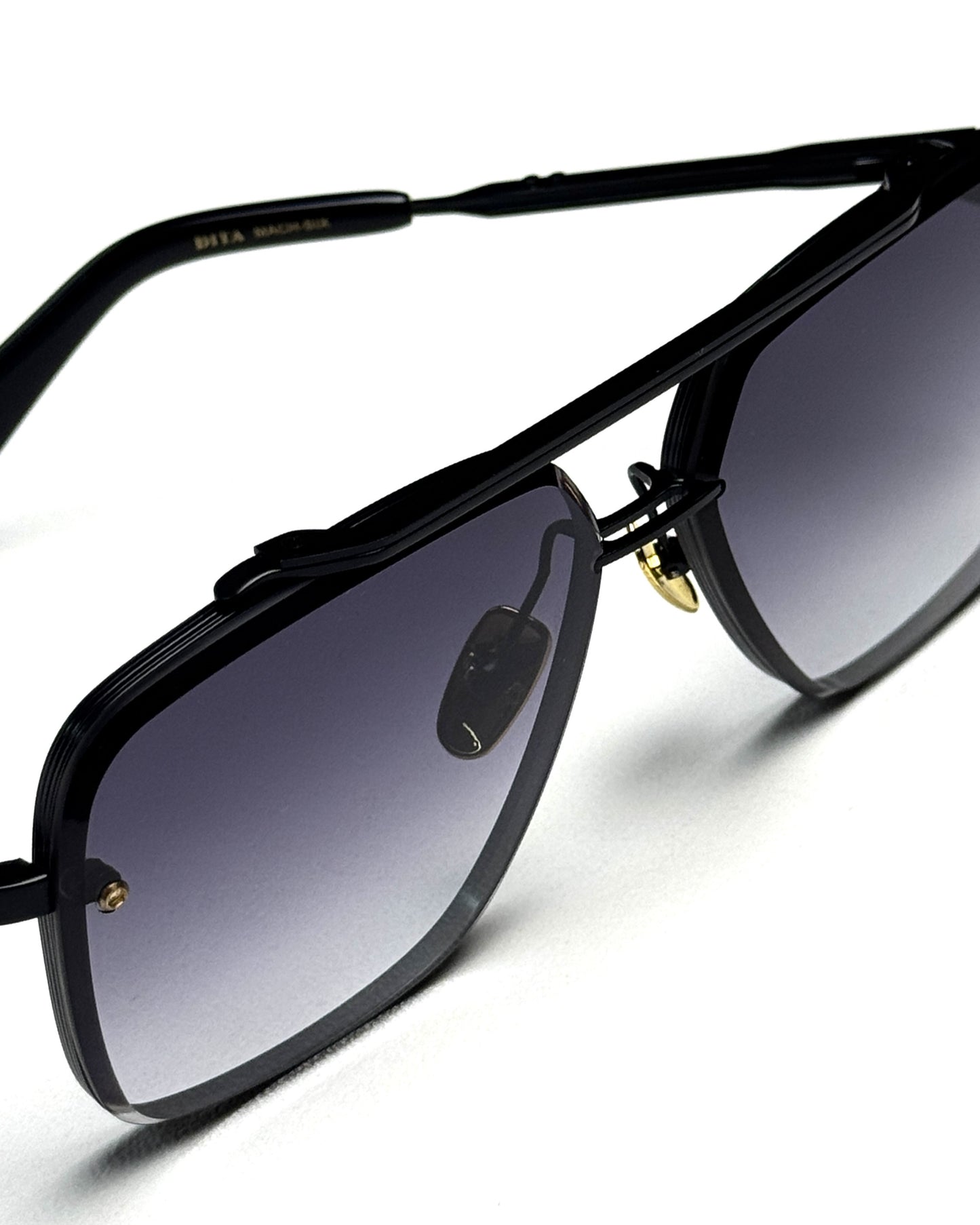 DITA MACH SIX