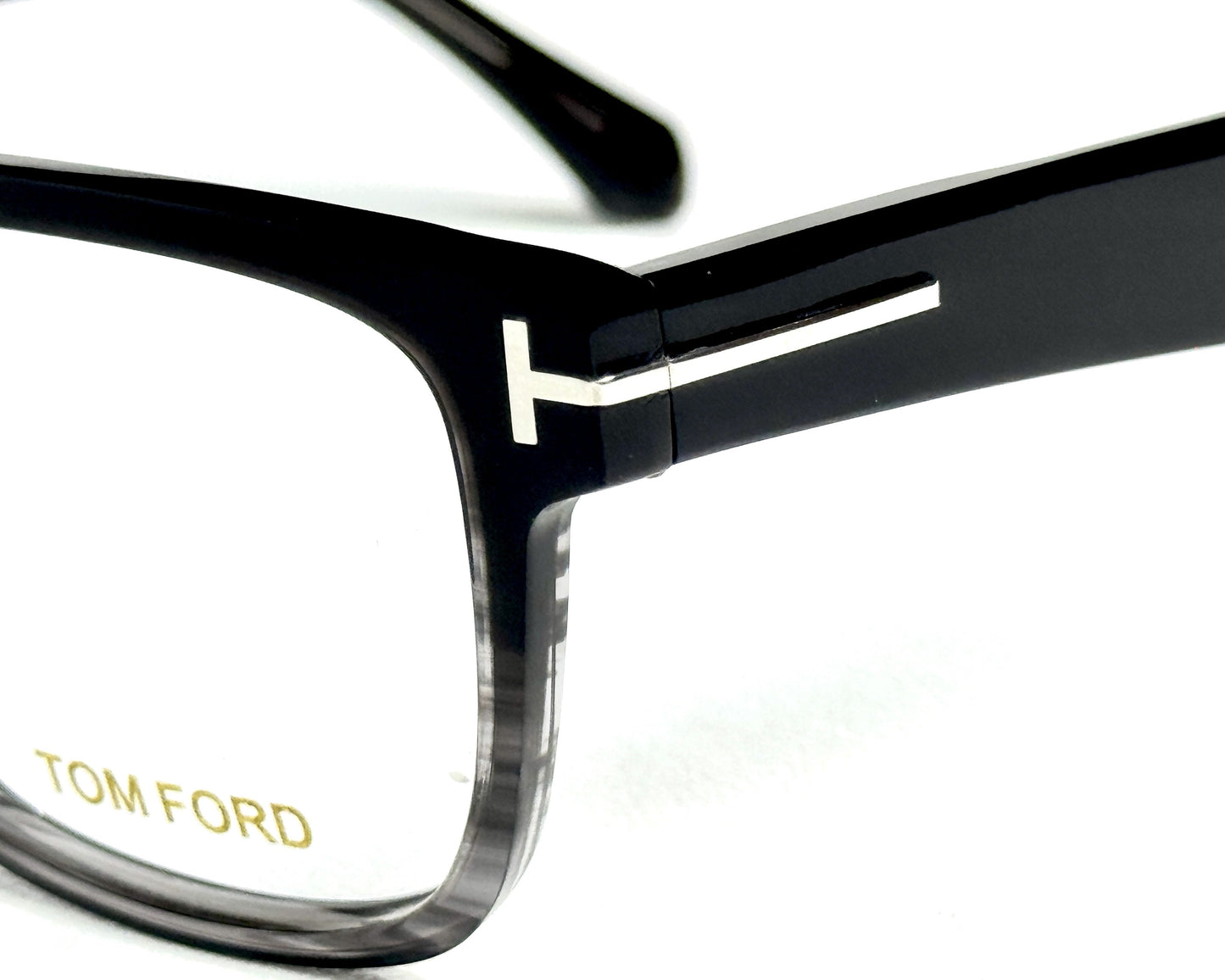 TOMFORD 120597